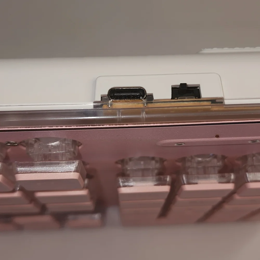 EWEADN TK100 Wireless Mechanical Gaming Keyboard Pink RGB Bluetooth